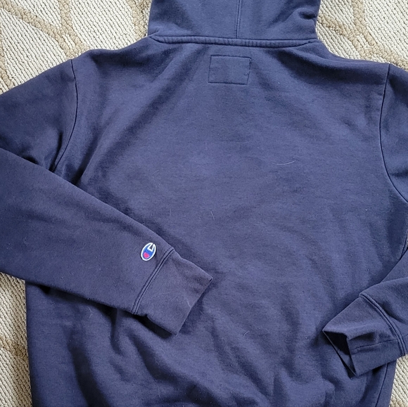 Navy Champion hoodie sz S - Picture 2 of 3